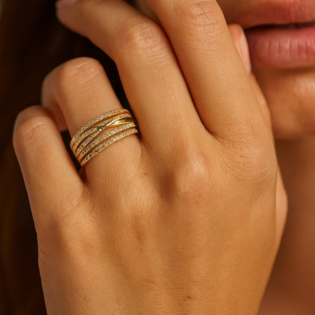 ANILLO VALENTINO COSTA DORADO MULTIBANDA CON CIRCONITAS