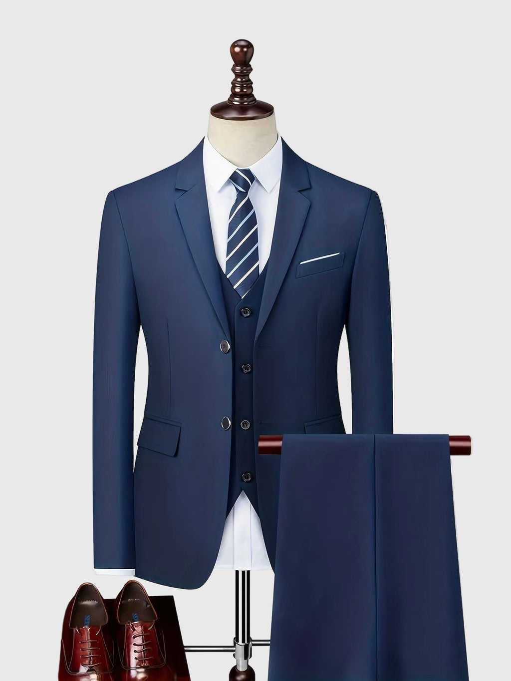 Liam | Traje Moderno a Medida