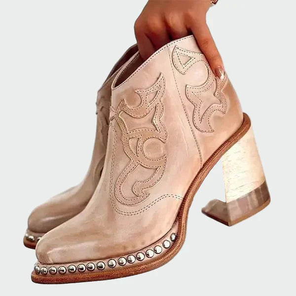 ALEJANDRA | BOTAS DE CUERO BORDADAS