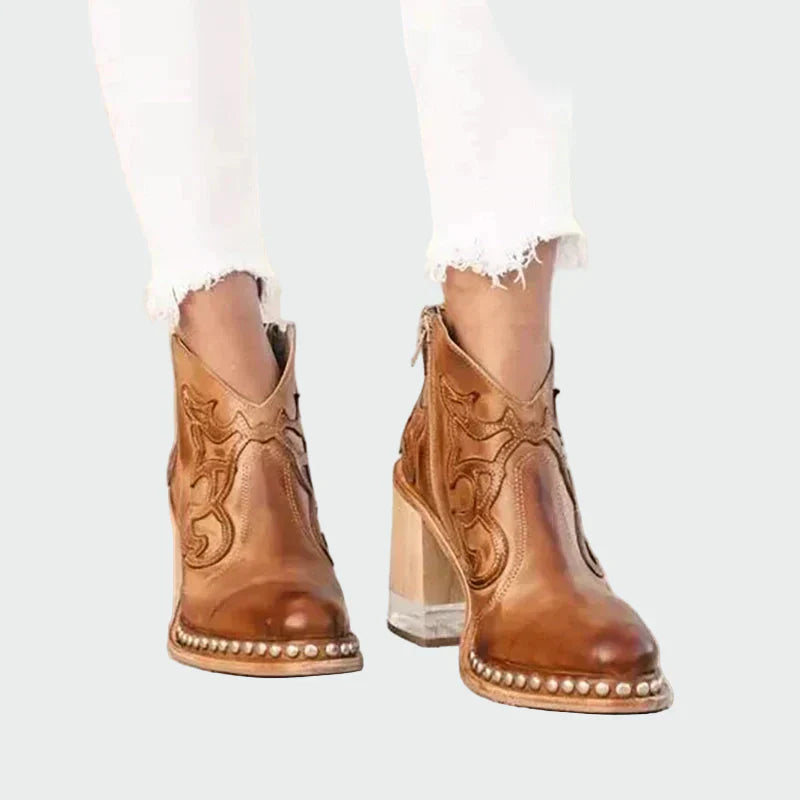 ALEJANDRA | BOTAS DE CUERO BORDADAS