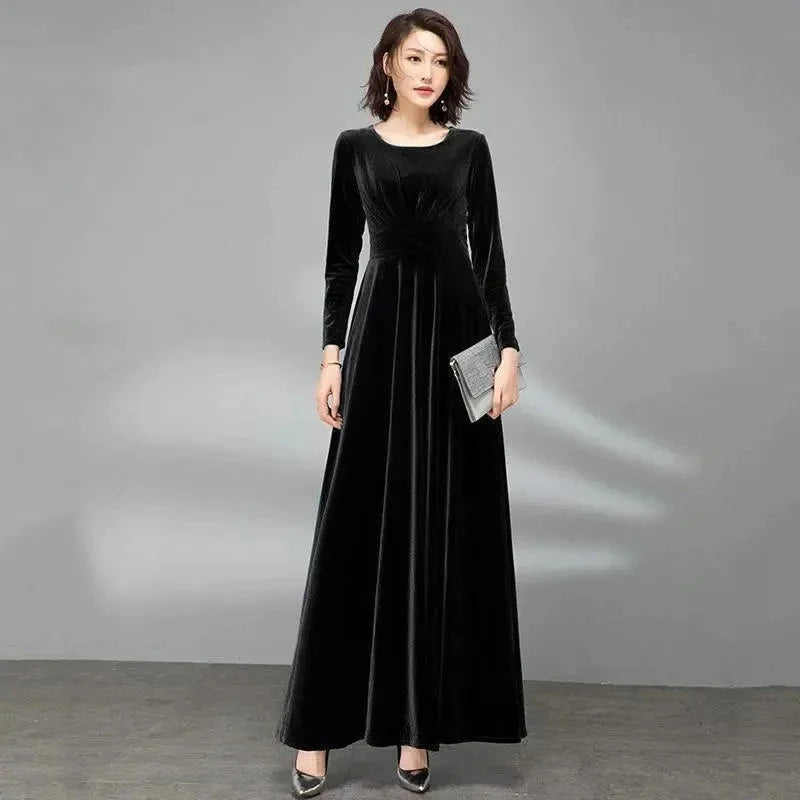 Catalina | Vestido Negro Largo de Terciopelo Holgado y Mangas Largas
