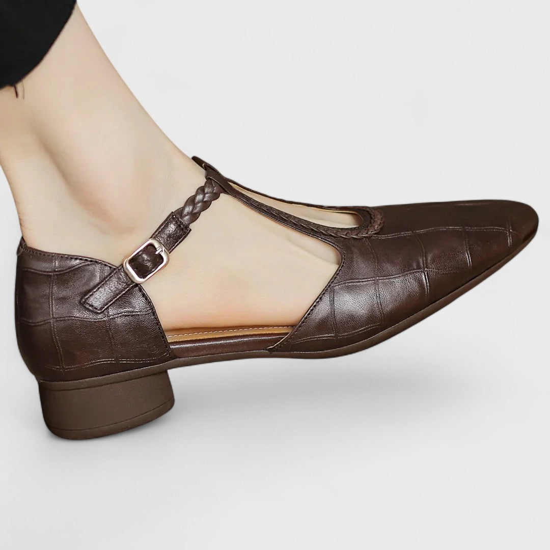 PILAR | ZAPATOS ORTOPÉDICOS ISABEL ROMERO TRENZADOS DE ESTILO CLÁSICO