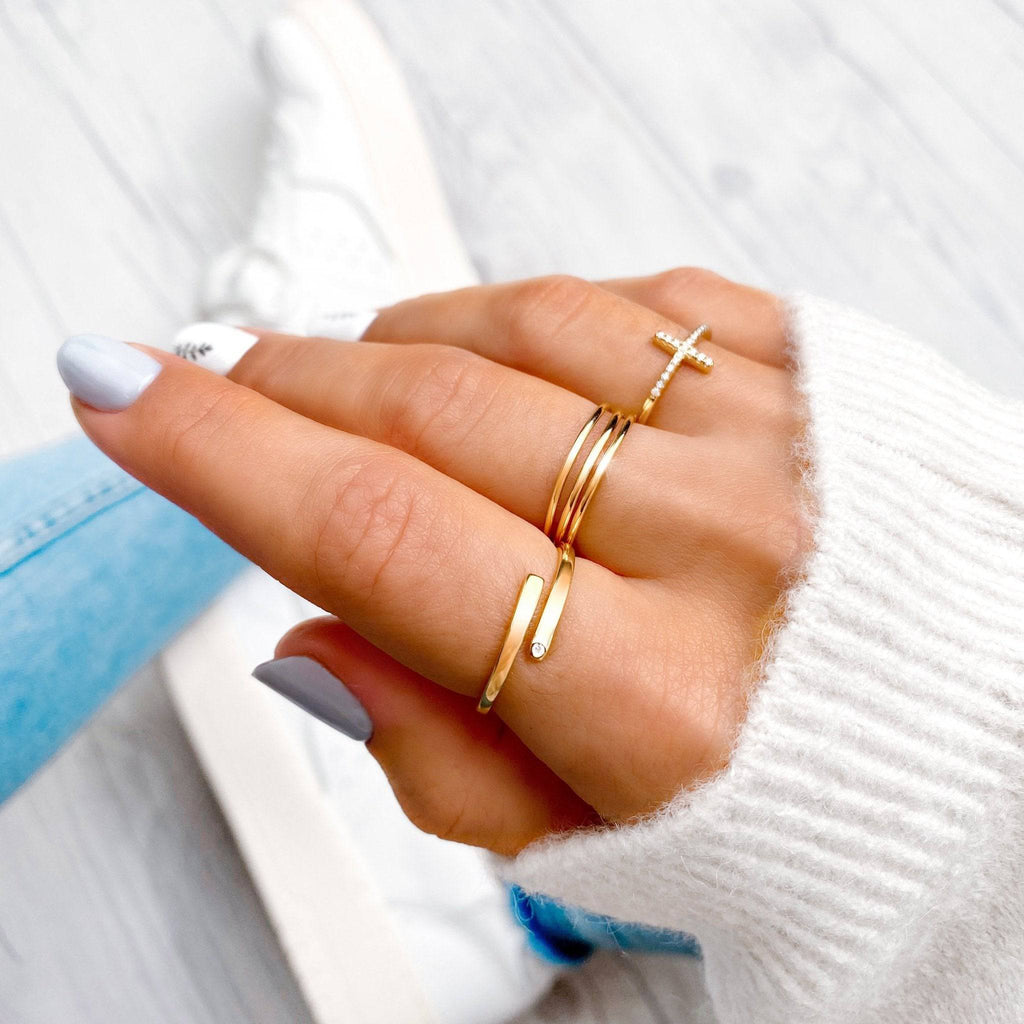 ANILLO VALENTINO COSTA ARO LISO MINIMAL CON CIRCONITA