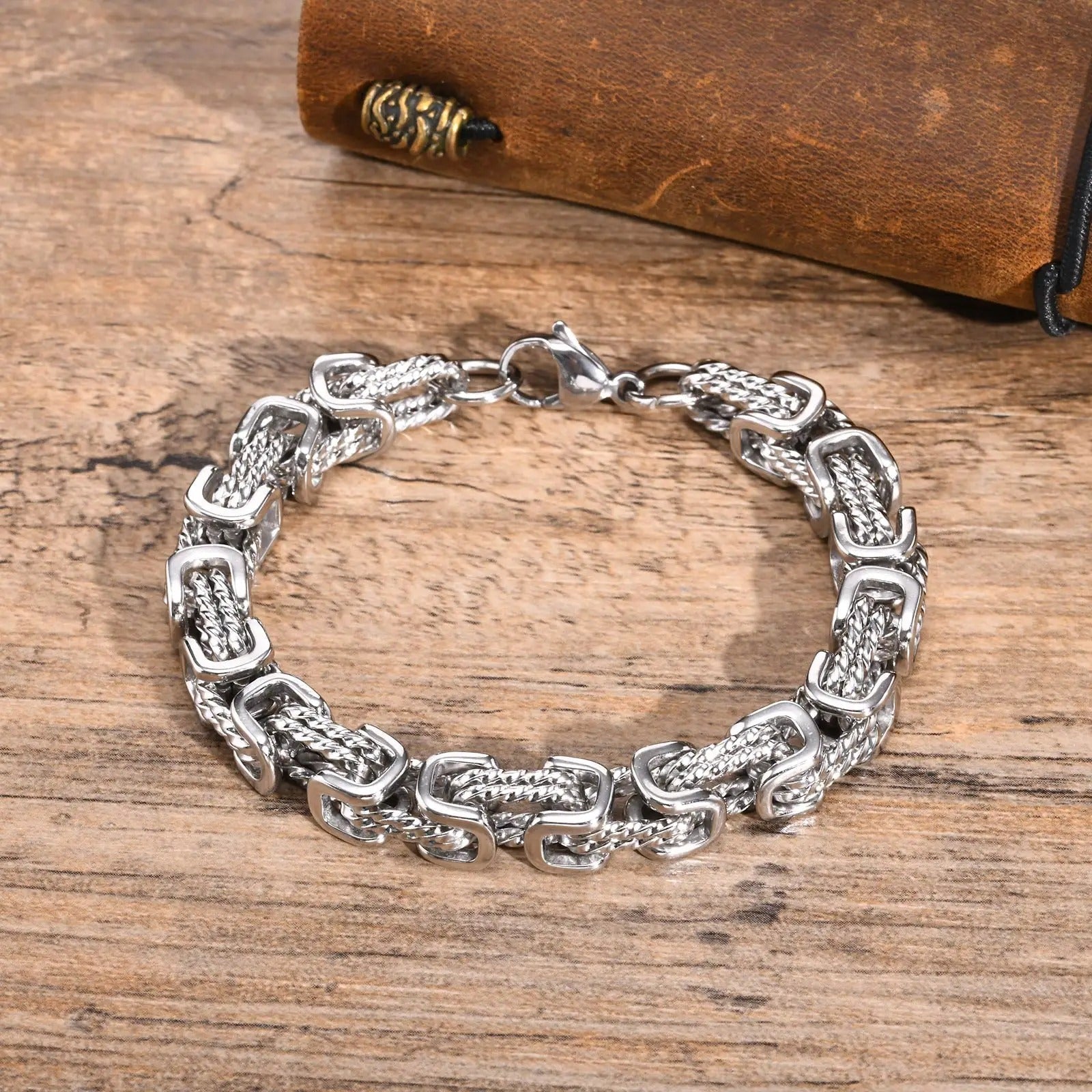 Brazalete Guerrero™ | Fuerza, estilo y carácter masculino